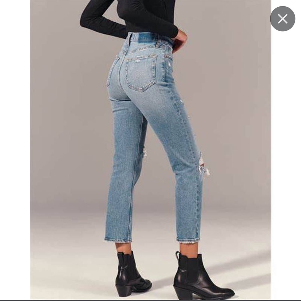 Abercrombie & Fitch Ankle Straight Ultra High Rise size 28/6s
